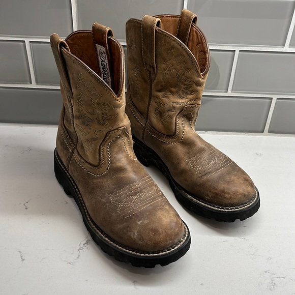 Ariat Shoes - Ariat Fatbaby Boot Womens 8 1/2B Ankle Style 14729 Brown Round Toe Leather